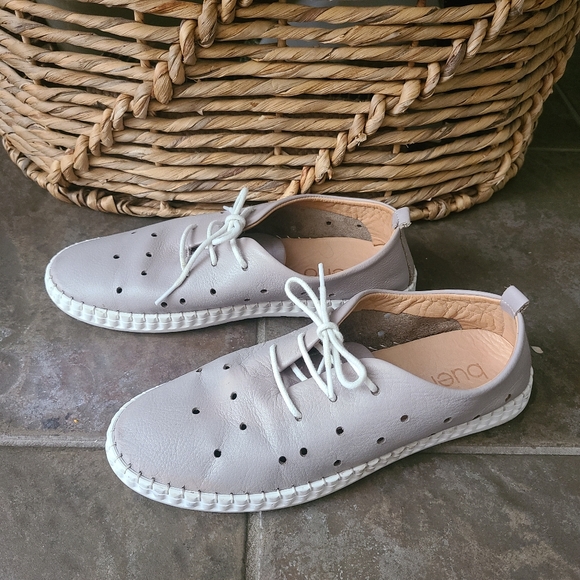 Bueno Shoes - bueno Leather Sneaker Womens Size 38 Putty Color